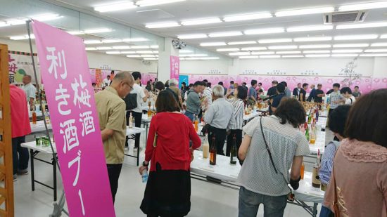 利き酒ブースもこんな感じ