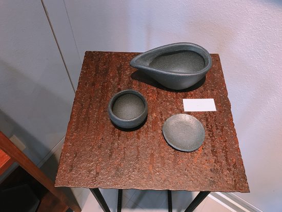 一合片口とおちょこのセット。