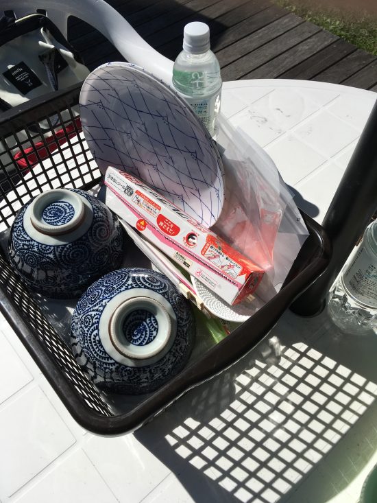お持ち帰り用にラップと塩もセットにあります