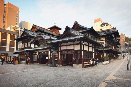 00道後温泉本館